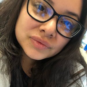 Meet your Posher, Veronica